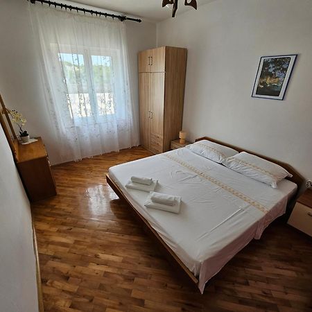 Apartments Rusin Linardici Exterior photo