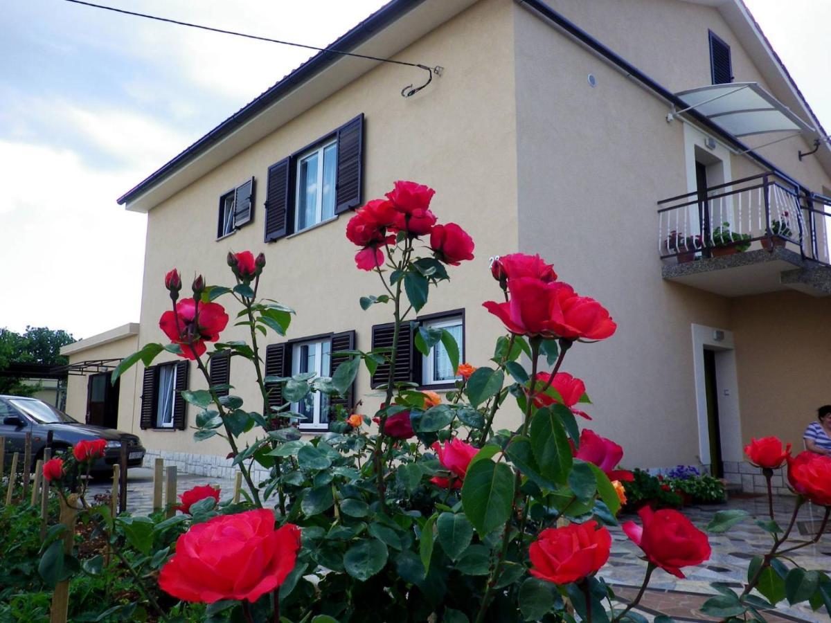 Apartments Rusin Linardici Exterior photo